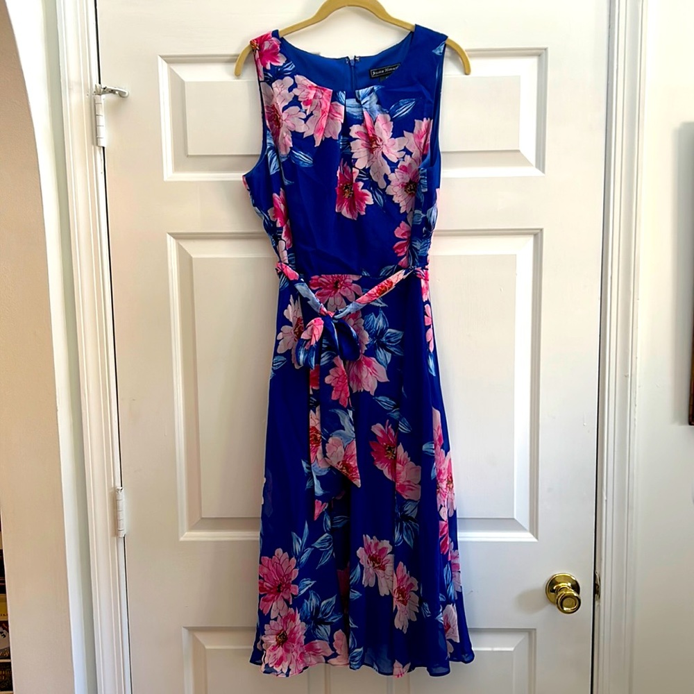 Jessica Howard Beautiful Floral Dress Sz 14